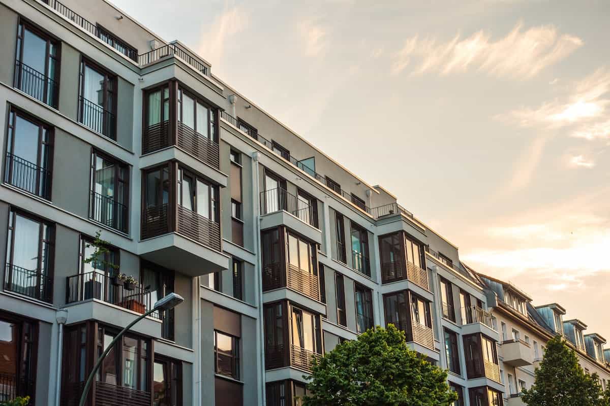 Image for Does The Calendar Have An Effect On A Community's Review Scores?